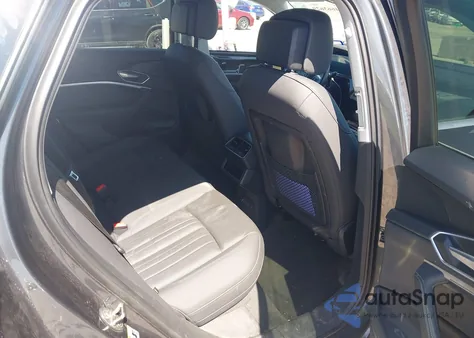 2021 Audi E-Tron Premium Plus Quattro z USA, uszkodzony, nr VIN WA1LABGE3MB011540